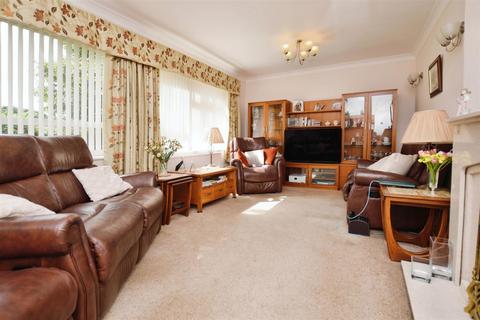 5 bedroom detached house for sale, Beck Lane, Scunthorpe