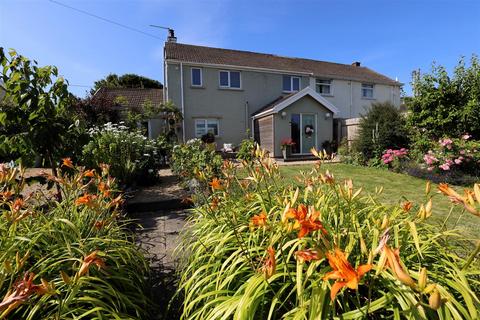 4 bedroom semi-detached house for sale, East View, Llandow, Nr Cowbridge, Vale of Glamorgan, CF71 7NZ