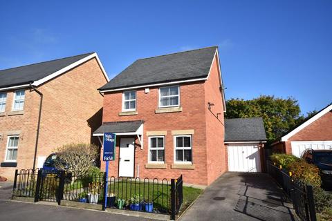 3 bedroom detached house for sale, 2 Cae Canol, Penarth, CF64 3RF