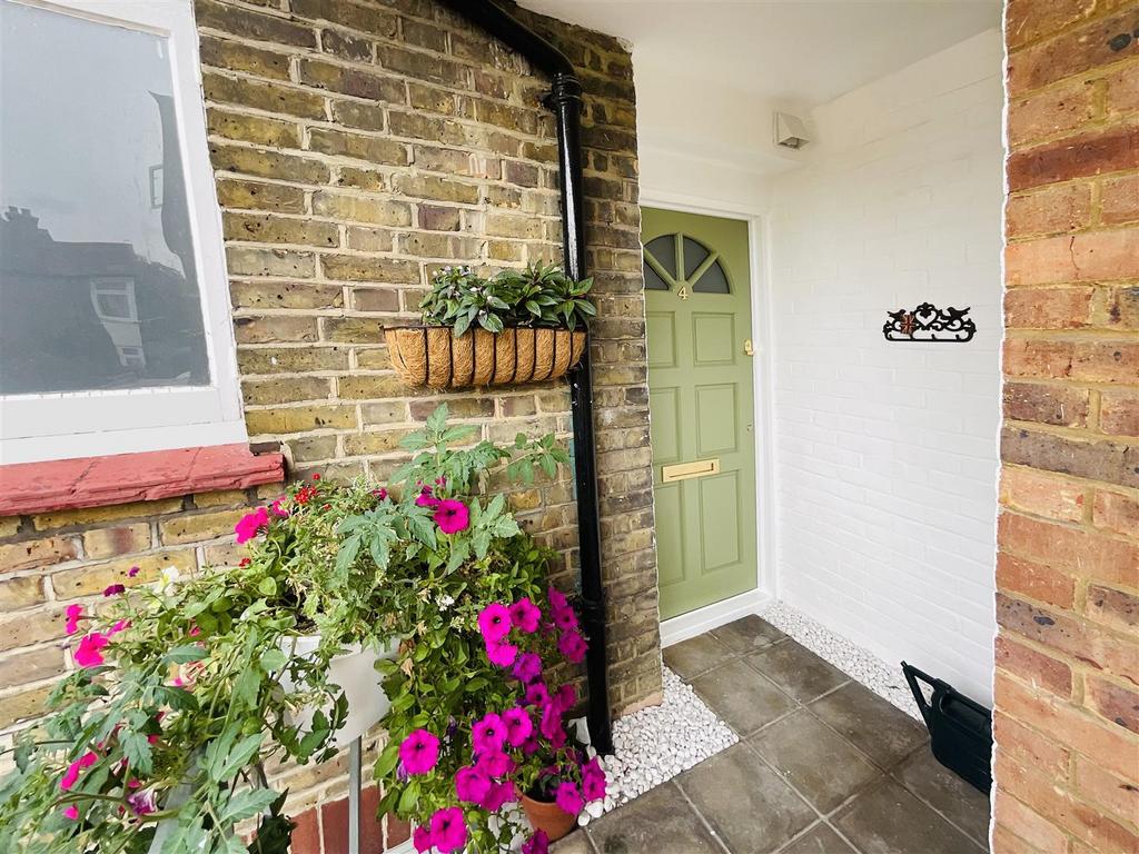 2 Entrance door.jpg