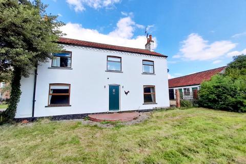 3 bedroom character property for sale, Thonock Road, Wharton, Gainsborough