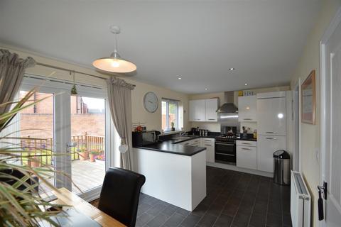 3 bedroom detached house for sale, Rondel Street, Shrewsbury