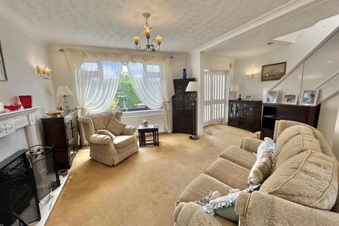 3 bedroom link detached house for sale, Lower Barn Road, Hadfield, Glossop