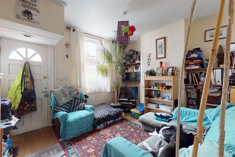 2 bedroom terraced house for sale, Dunmore Street, Totterdown, Bristol