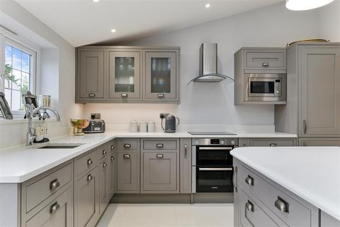 36 Connaught Road, Sutton, SM1 3PQ
