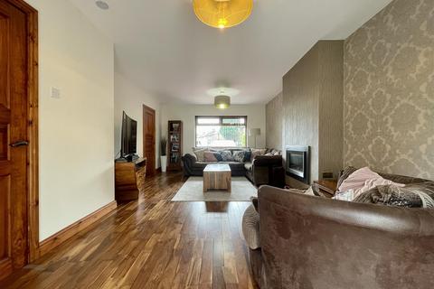 4 bedroom semi-detached house for sale, Gracey Lane, Bradford BD6