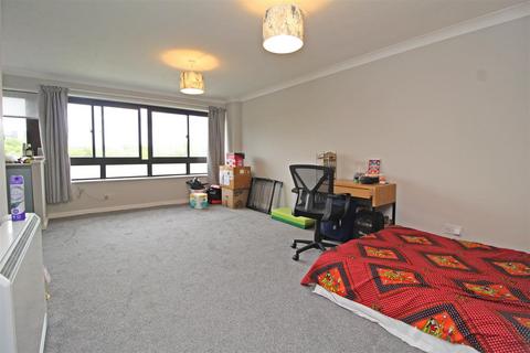 2 bedroom apartment for sale, South 7th Street, Central Milton Keynes, Bucks