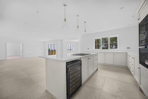 4 bedroom detached house for sale, Woodmancote, Cheltenham