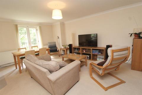 3 bedroom apartment for sale, Vernier Crescent, Medbourne, Milton Keynes