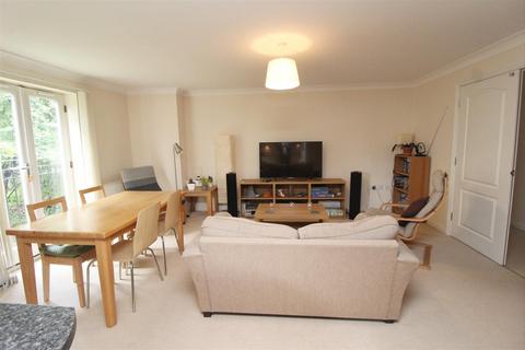 3 bedroom apartment for sale, Vernier Crescent, Medbourne, Milton Keynes