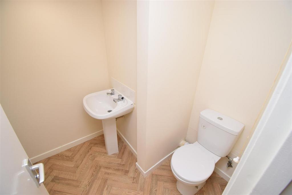 Shower room (2).jpg