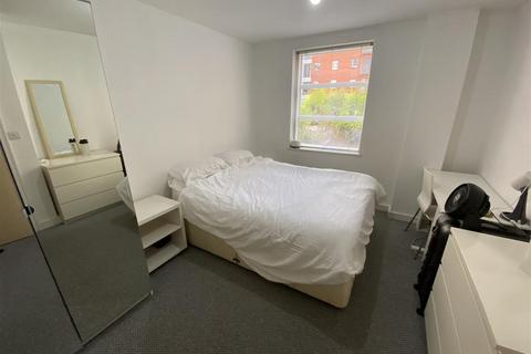 2 bedroom apartment to rent, The Quadrangle, Lower Ormond Street, Manchester