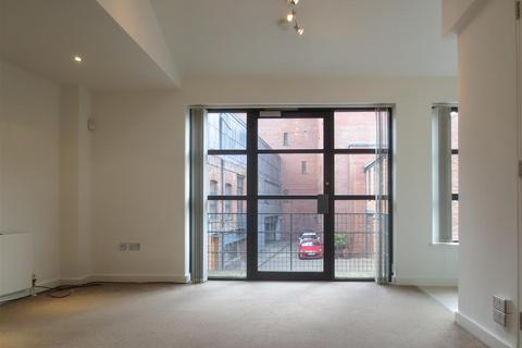 2 bedroom apartment to rent, Riverside Mews Castlefield