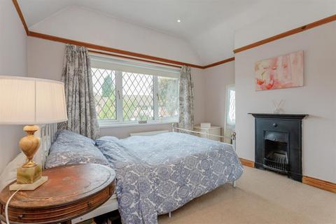 266 Rectory Road, Sutton Coldfield, B75 7SA