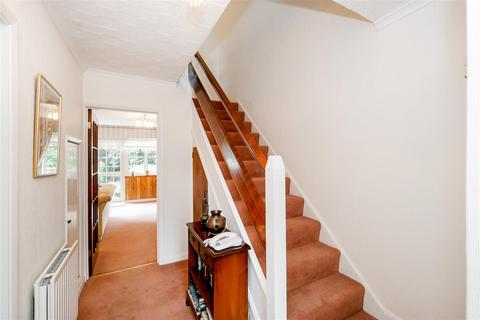 3 bedroom semi-detached house for sale, St Johns Court, Buckhurst Hill