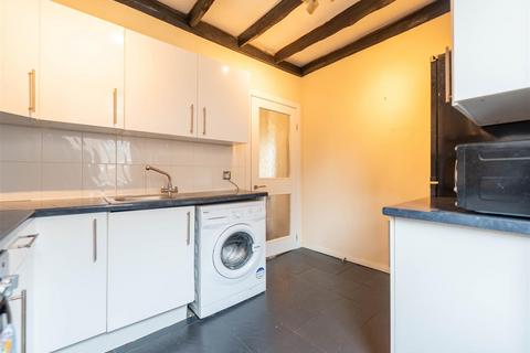 2 bedroom flat for sale, Canal Street, Perth