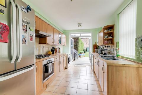 3 bedroom semi-detached house for sale, Chandos Street, Netherfield NG4