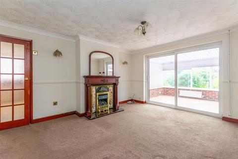 3 bedroom semi-detached house for sale, Packman Drive, Ruddington, Nottingham