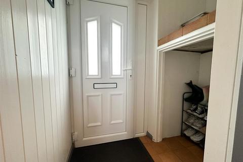 10 Fairbarn Way, Sheffield, S6 5QE