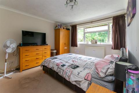 3 bedroom semi-detached house for sale, Dunblane Road, Ruddington, Nottingham