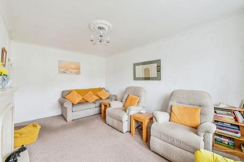 5 Odiham Close, Tamworth, B79 8SB