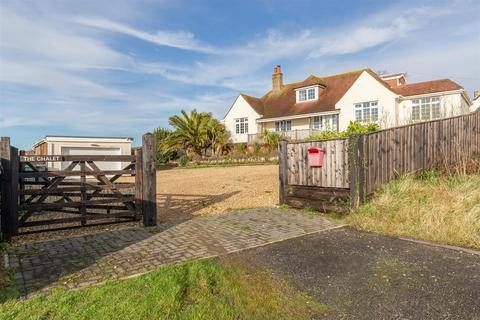 5 bedroom detached house to rent, Sandown, Isle Of Wight