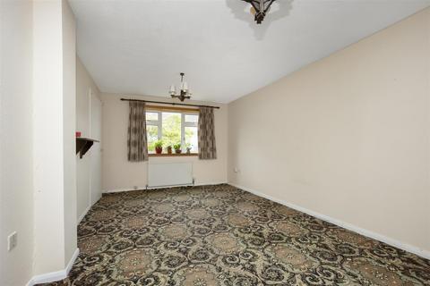 3 bedroom semi-detached house for sale, 152 Primrose Lane, Rosyth, KY11 2UW