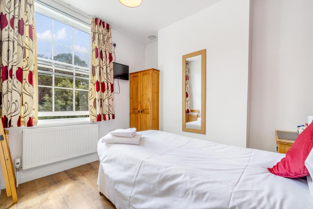 5 & 6 London Road (Spalding)-24.jpg
