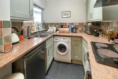 2 bedroom terraced house for sale, Flushing