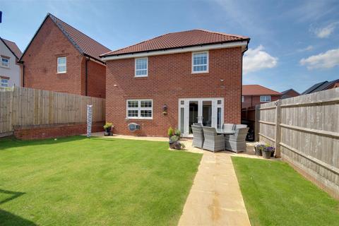 4 bedroom detached house for sale, Buzzard Row, Newent