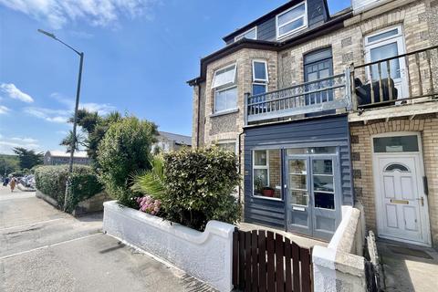 6 bedroom end of terrace house for sale, Edgcumbe Avenue, Newquay TR7