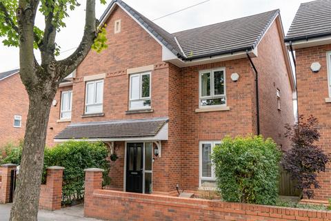 4 bedroom semi-detached house for sale, Wood Road North, Old Trafford