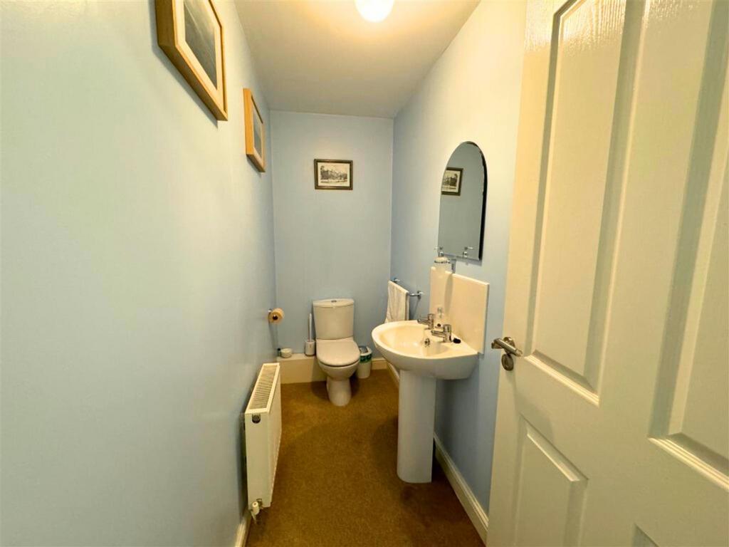 First Floor WC