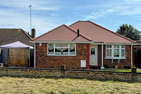 2 bedroom detached bungalow for sale, Littlehampton, West Sussex BN17