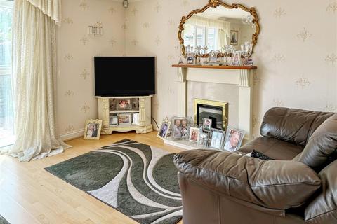 undefined, Littlehampton, West Sussex BN17