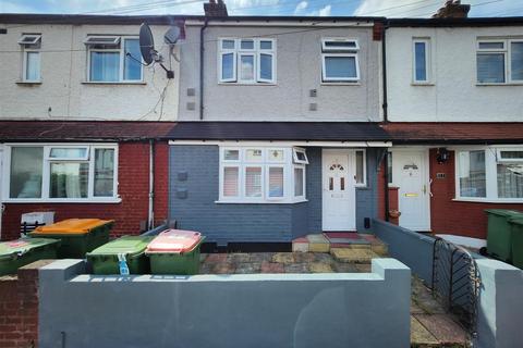 3 bedroom terraced house for sale, Leader Avenue, Manor Park