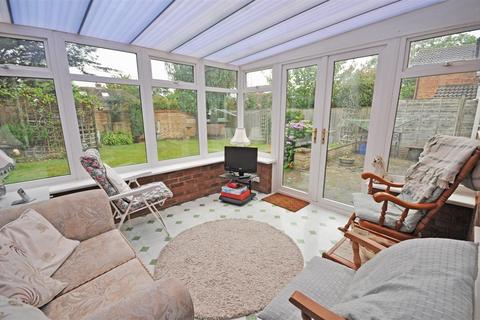 4 bedroom detached house for sale, Howlett Drive, Hailsham