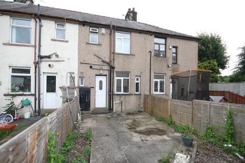 3 bedroom townhouse for sale, Raymond Drive, Bankfoot, Bradford