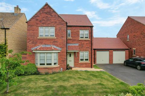 4 bedroom detached house for sale, Glass House Road, Mickleton, Chipping Campden