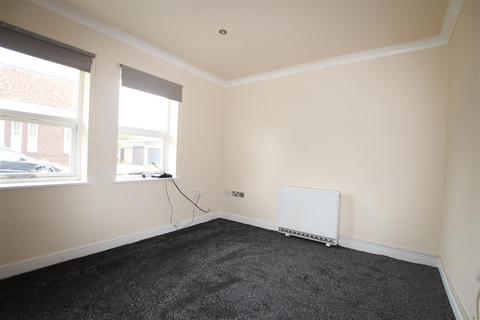 1 bedroom apartment to rent, Ashfield, Bradford