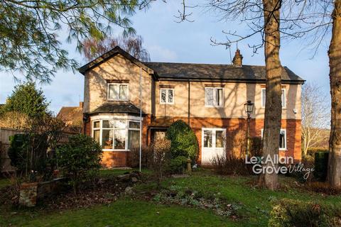 3 bedroom detached house for sale, Church Avenue, Clent, Stourbridge