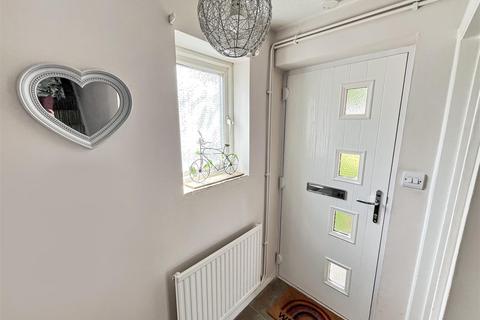 3 bedroom semi-detached house for sale, Swaish Drive, Barrs Court, Bristol