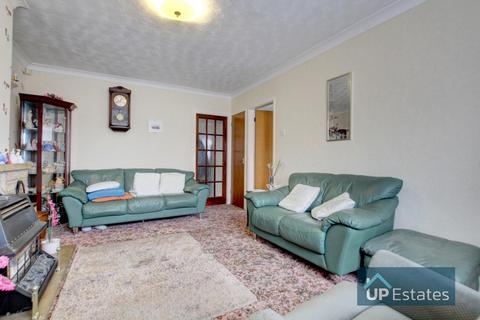 26 Attwood Crescent, Coventry, CV2 3JX