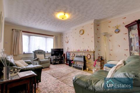 26 Attwood Crescent, Coventry, CV2 3JX