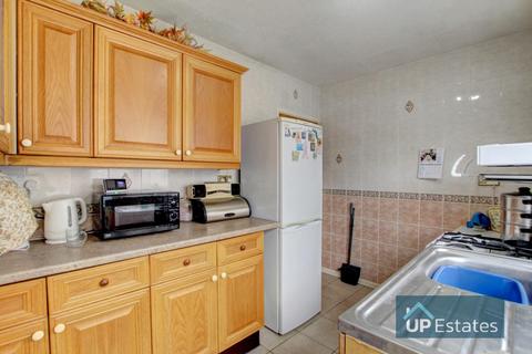 26 Attwood Crescent, Coventry, CV2 3JX
