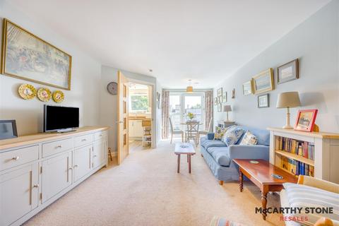 1 bedroom apartment for sale, Bath Gate Place, Hammond Way, Cirencester, Gloucestershire