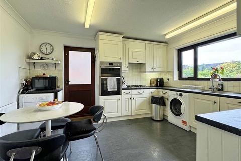 3 bedroom detached bungalow for sale, Wyvern, Barnston, Dunmow