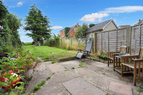 33 High Street, Templecombe, BA8 0JF