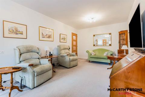 2 bedroom apartment for sale, Park House, Old Park Road, Hitchin