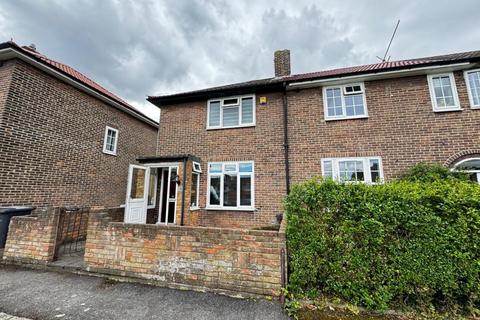 2 bedroom end of terrace house to rent, Whitefoot Terrace, Bromley